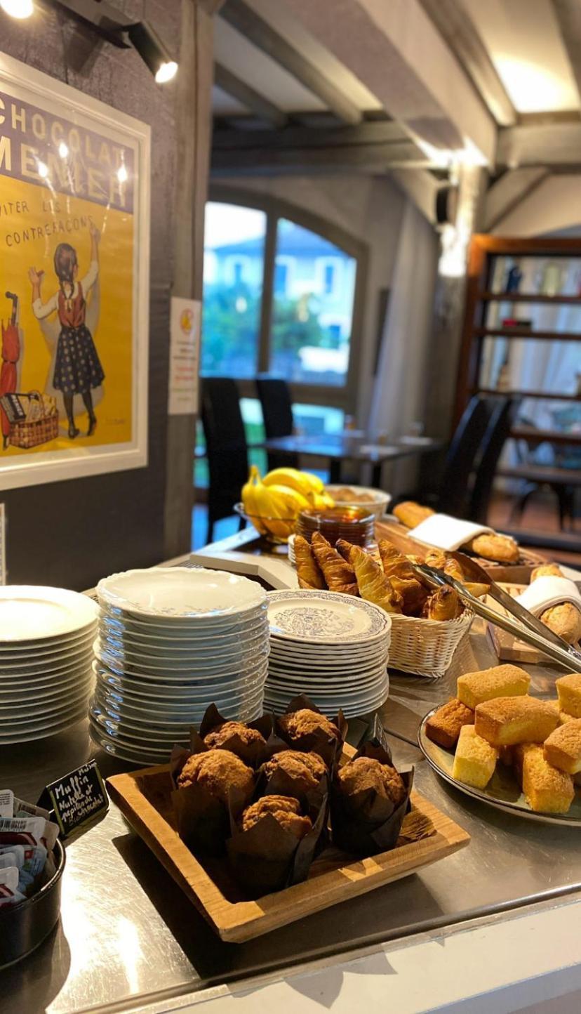 Logis Hotel Medieval, Montelimar Nord Rochemaure ภายนอก รูปภาพ